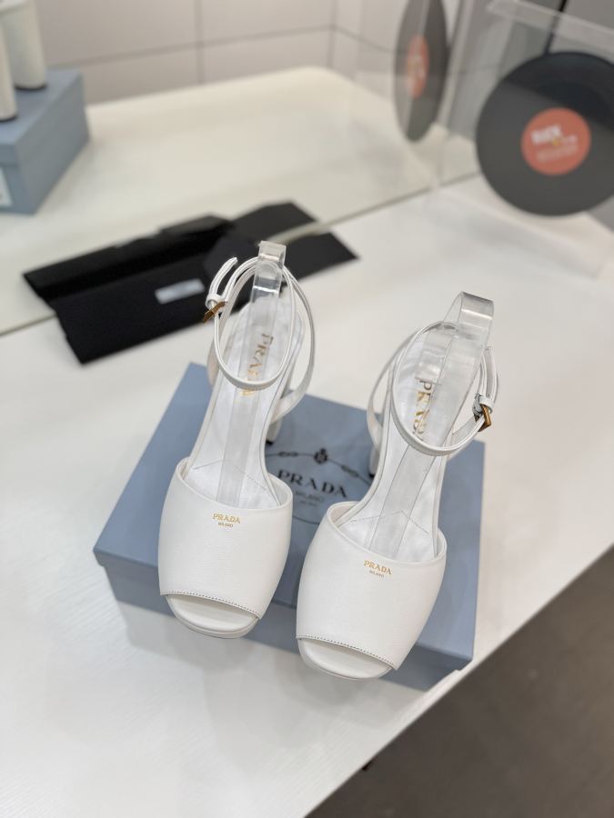Prada women's shoes Factory price "Prada Water Table" — 1:1 Replica — photo 3