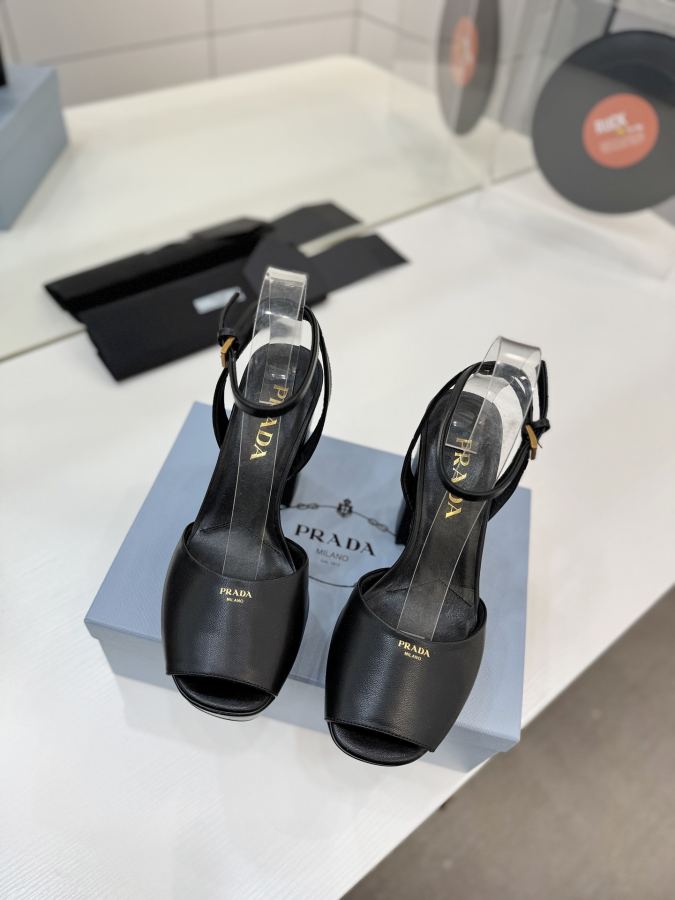 Prada women's shoes Factory price "Prada Water Table" — Premium Replica — photo 3