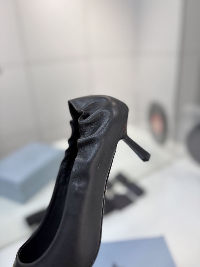 Prada women's shoes Factory price PRADA pointed toe high heels, — 1:1 Replica — photo 6