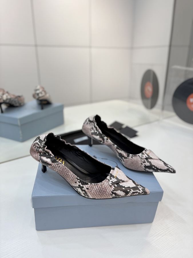 Prada women's shoes Factory price PRADA pointed toe high heels, — AAA Quality Replica