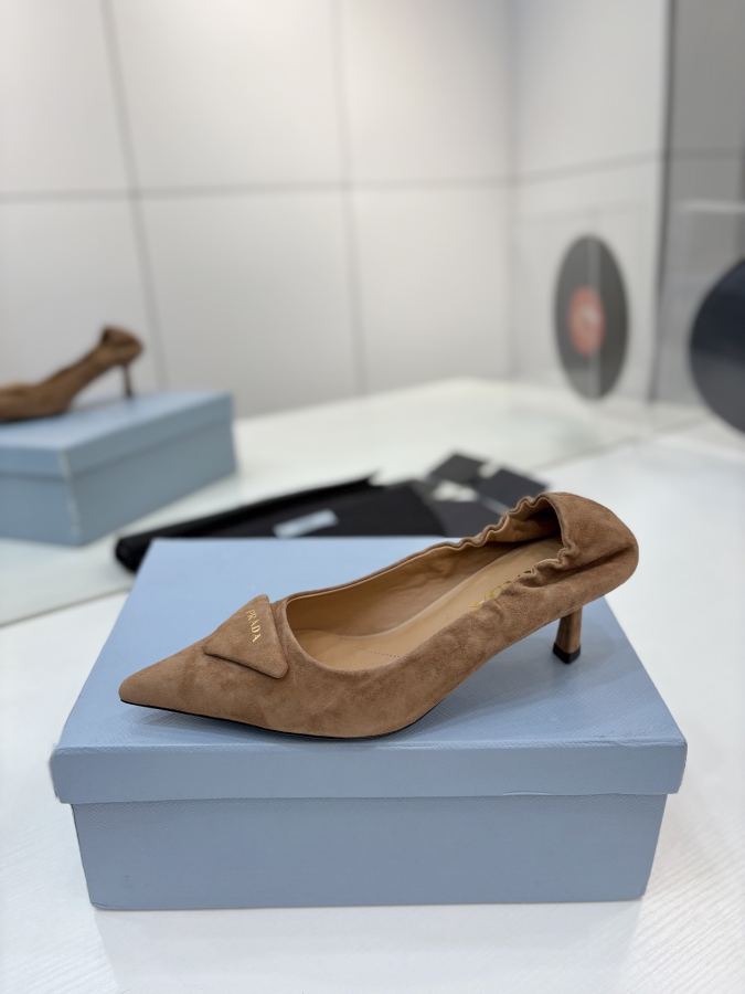 Prada women's shoes Factory price PRADA pointed toe high heels, — 1:1 Replica For Sale — photo 4
