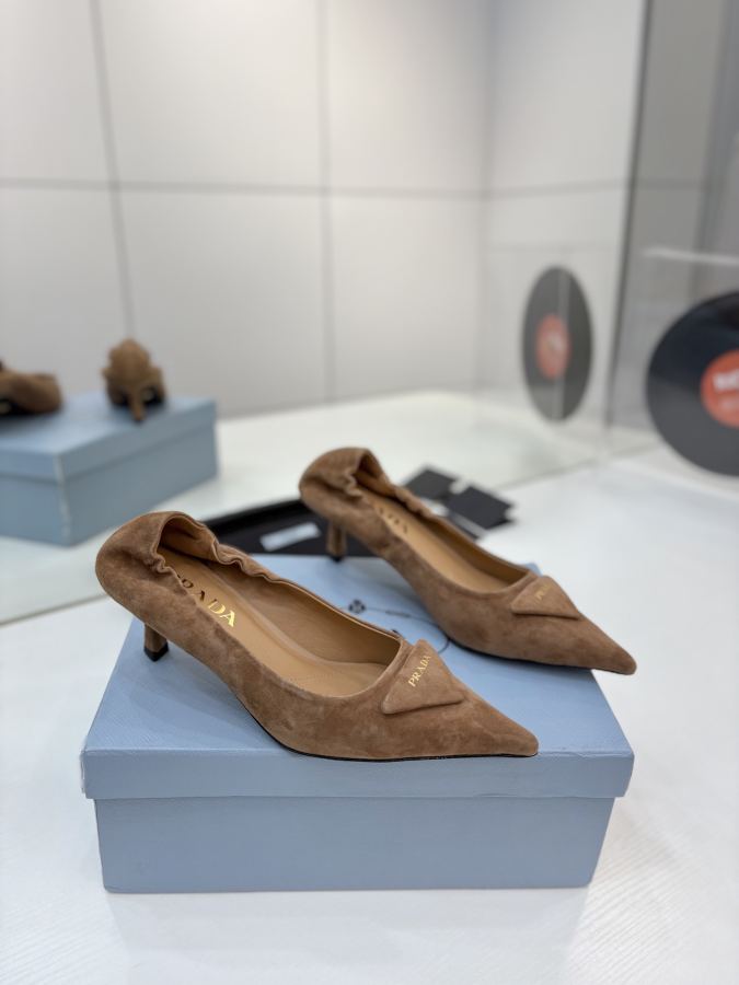 Prada women's shoes Factory price PRADA pointed toe high heels, — 1:1 Replica For Sale