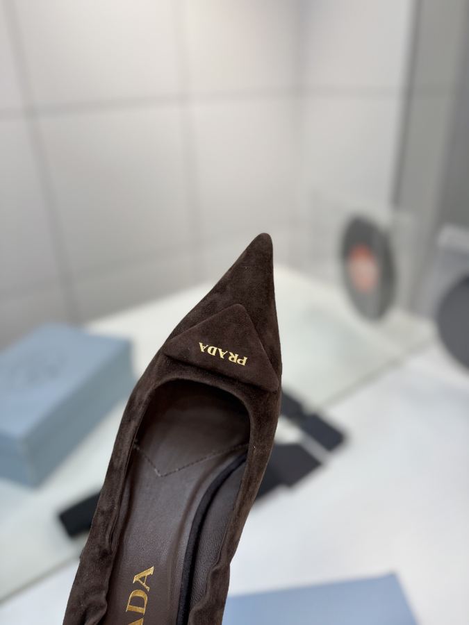 Prada women's shoes Factory price PRADA pointed toe high heels, — AAA Quality Replica — photo 5