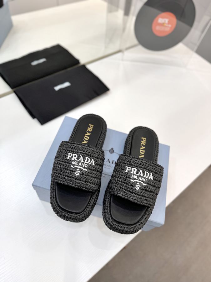 Prada women's shoes Factory price "PRADA woven electric embroidery" — Premium Replica — photo 3