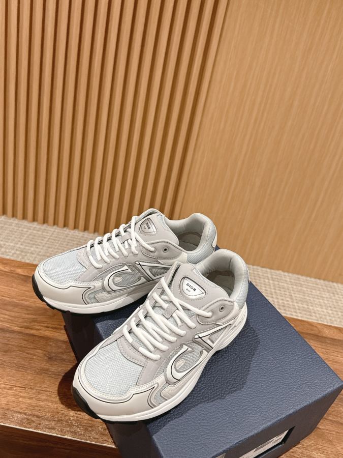 Dior women's shoes # 𝐂𝐇𝐑𝐈𝐒𝐓𝐈𝐀𝐍 𝐃𝐈𝐎𝐑 𝐁𝟯𝟬 Dad Shoes — 1:1 Replica For Sale — photo 4