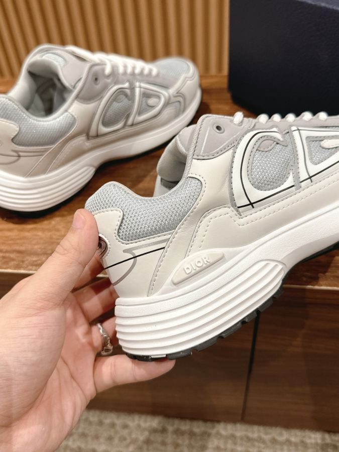 Dior women's shoes # 𝐂𝐇𝐑𝐈𝐒𝐓𝐈𝐀𝐍 𝐃𝐈𝐎𝐑 𝐁𝟯𝟬 Dad Shoes — 1:1 Replica For Sale — photo 7
