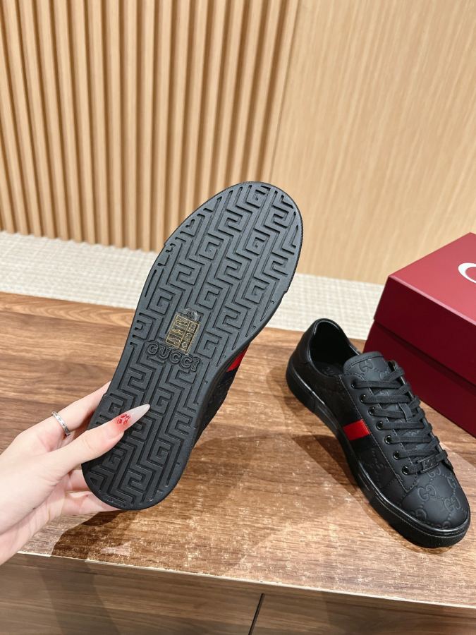 Gucci women's shoes 𝙂𝙪𝙘𝙘𝙞 𝘼𝙘𝙚# Gucci New white shoes, casual sneakers for — 1:1 Replica — photo 9