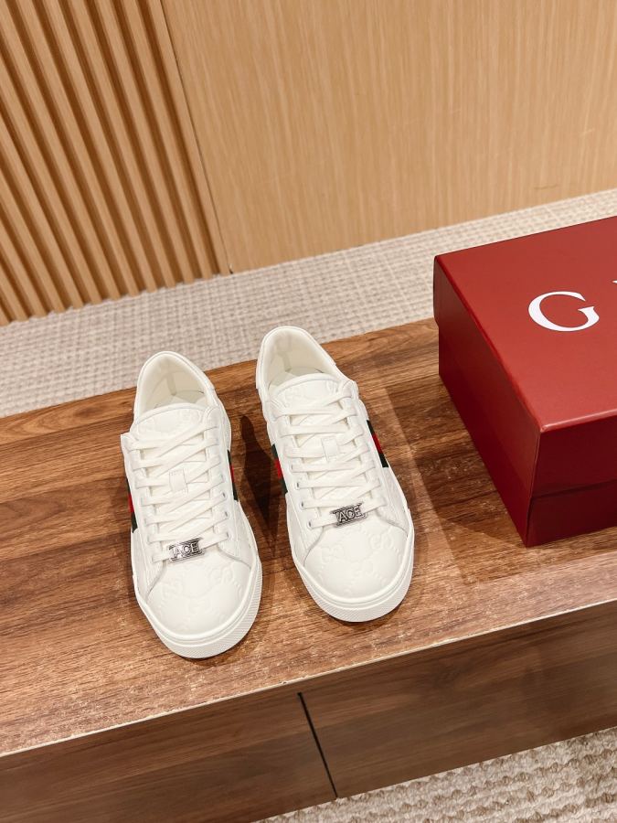 Gucci women's shoes 𝙂𝙪𝙘𝙘𝙞 𝘼𝙘𝙚# Gucci New white shoes, casual sneakers for — 1:1 Replica For Sale