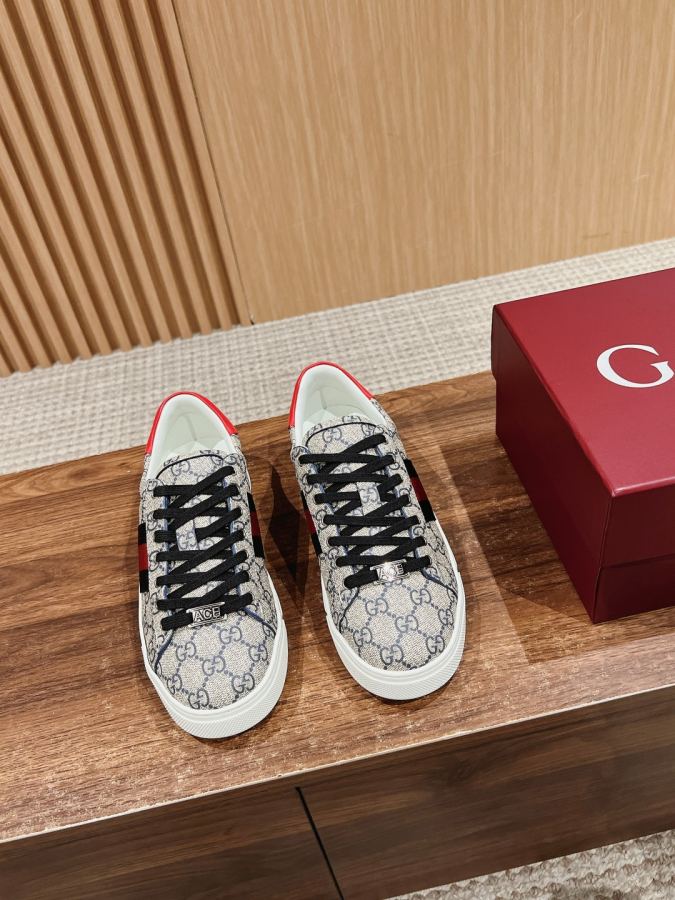 Gucci women's shoes 𝙂𝙪𝙘𝙘𝙞 𝘼𝙘𝙚# Gucci New white shoes, casual sneakers for — AAA Quality Replica