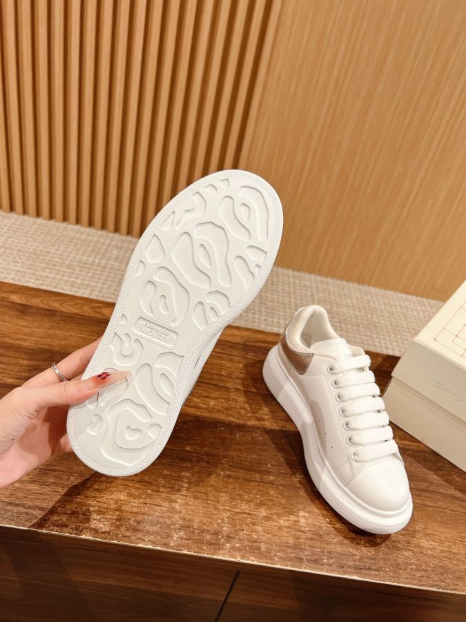 Alexander Mc Queen Women's Shoes +10 𝐀𝐥𝐞𝐱𝐚𝐧𝐝𝐞𝐫 𝐌𝐜𝐐𝐔𝐄𝐄𝐍 — 1:1 Replica — photo 9