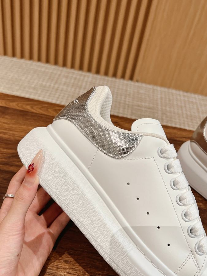 Alexander Mc Queen Women's Shoes +10 𝐀𝐥𝐞𝐱𝐚𝐧𝐝𝐞𝐫 𝐌𝐜𝐐𝐔𝐄𝐄𝐍 — 1:1 Replica — photo 7