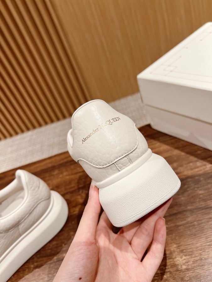 Alexander Mc Queen Women's Shoes Male +10 𝐀𝐥𝐞𝐱𝐚𝐧𝐝𝐞𝐫 𝐌𝐜𝐐𝐮𝐞𝐞𝐧# — 1:1 Replica For Sale — photo 9