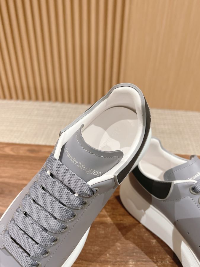 Alexander Mc Queen Women's Shoes Male +10【Glue black and gray leather】𝐀𝐥𝐞𝐱𝐚𝐧𝐝𝐞𝐫 — 1:1 Replica For Sale — photo 8