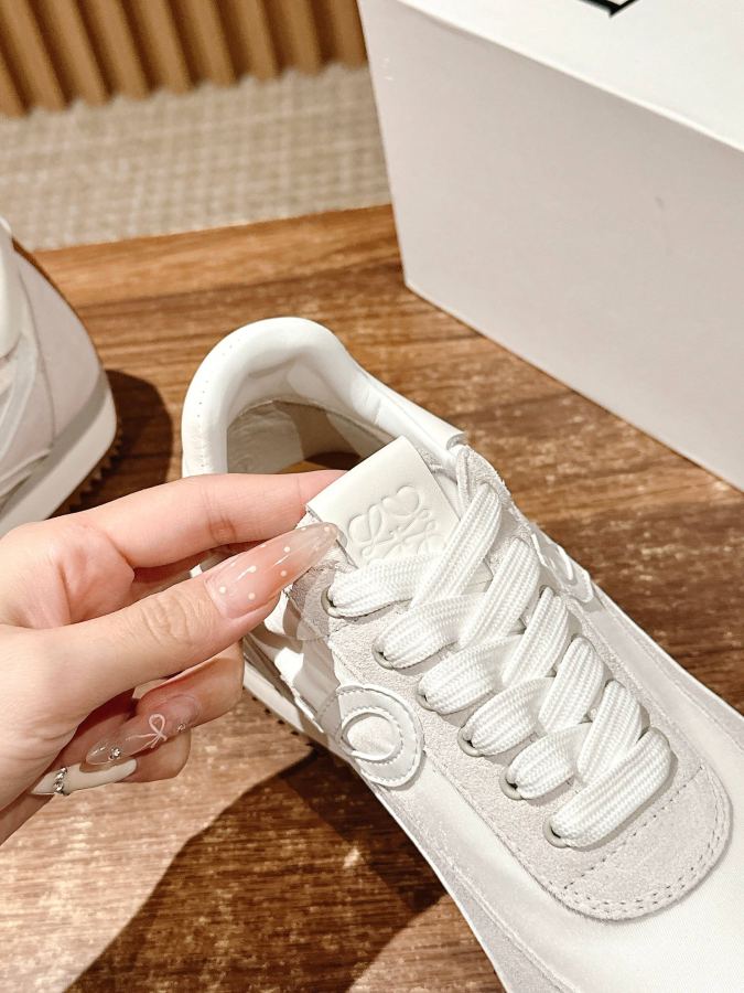 Zapatos de mujer LOEWE +10 𝐋𝐎𝐄𝐖𝐄# FLOW RUNNER — photo 7
