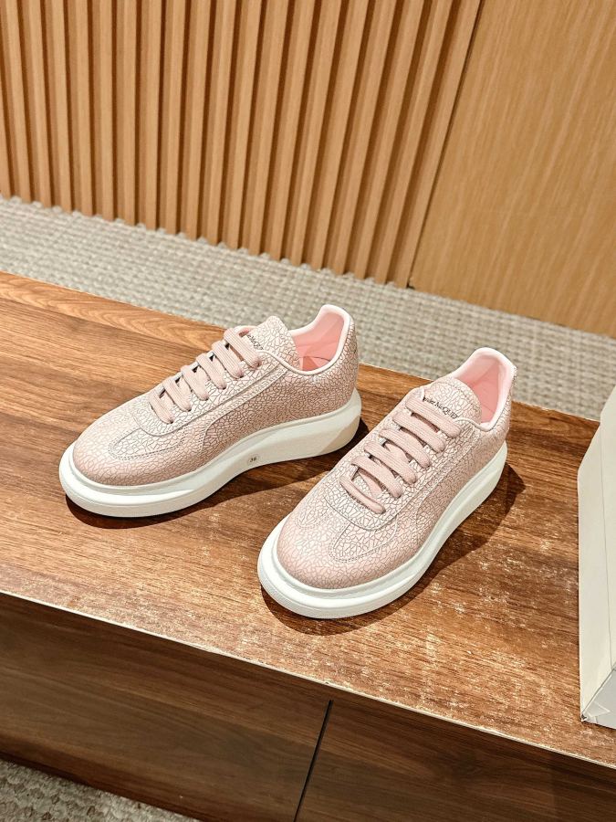 Alexander Mc Queen Women's Shoes code only [De Xun pink leather crack]𝐀𝐥𝐞𝐱𝐚𝐧𝐝𝐞𝐫 — 1:1 Replica — photo 2