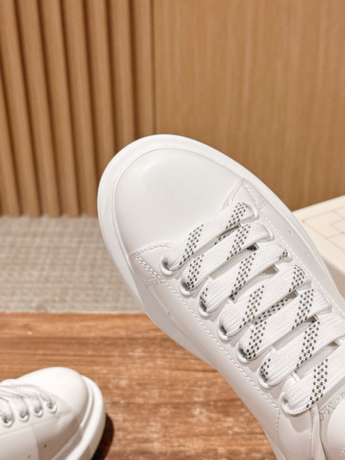 Alexander Mc Queen Women's Shoes Male +10 𝐀𝐥𝐞𝐱𝐚𝐧𝐝𝐞𝐫 𝐌𝐜𝐐𝐮𝐞𝐞𝐧# — Premium Replica — photo 6
