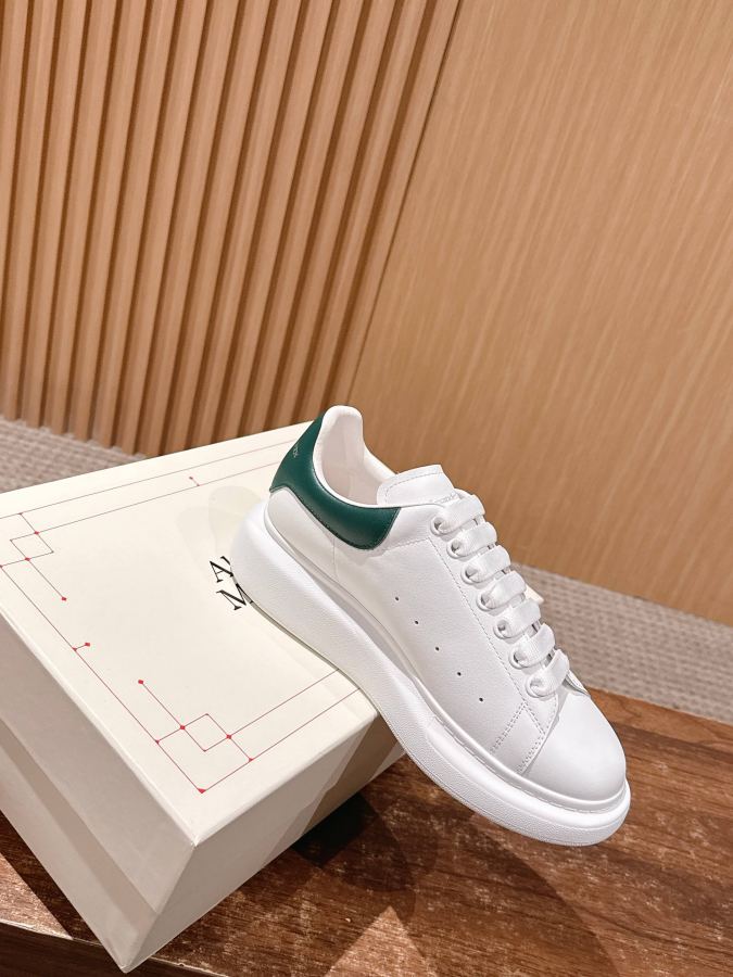 Alexander Mc Queen Women's Shoes Male +10 𝐀𝐥𝐞𝐱𝐚𝐧𝐝𝐞𝐫 𝐌𝐜𝐐𝐮𝐞𝐞𝐧# — 1:1 Replica — photo 3