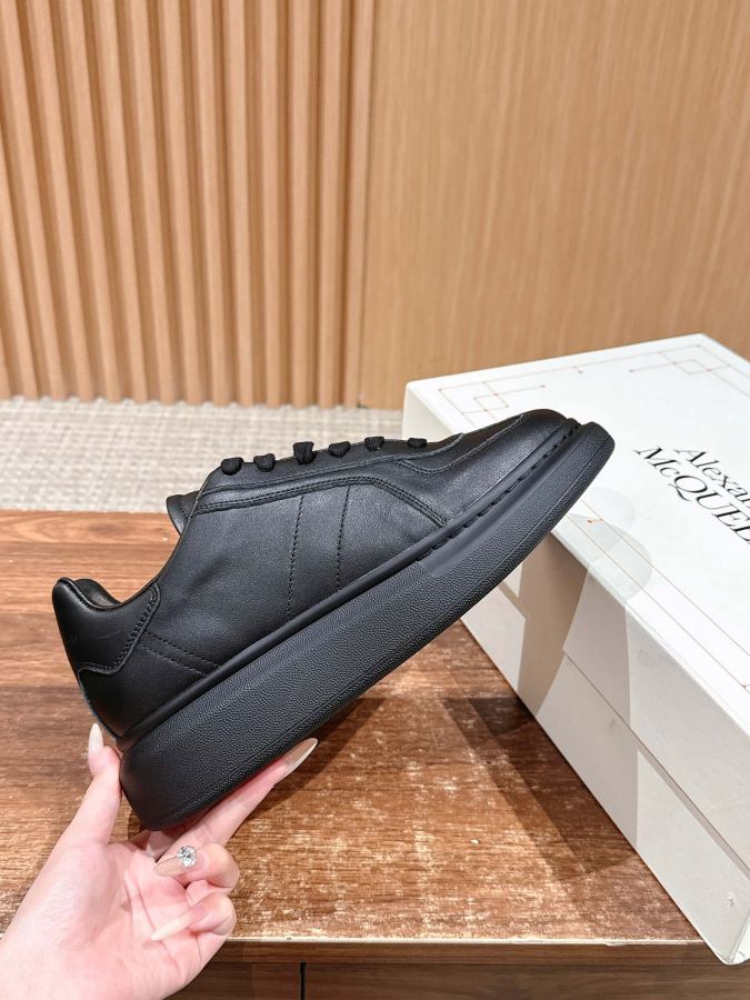 Alexander Mc Queen Women's Shoes Male +10 𝐀𝐥𝐞𝐱𝐚𝐧𝐝𝐞𝐫 𝐌𝐜𝐐𝐮𝐞𝐞𝐧# — AAA Quality Replica — photo 5