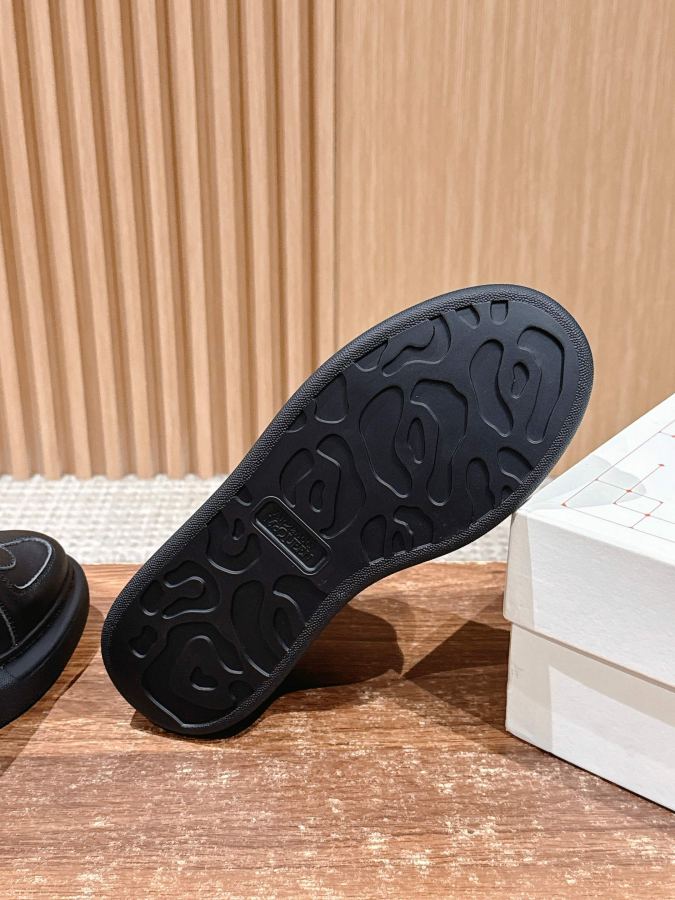 Alexander Mc Queen Women's Shoes Male +10 𝐀𝐥𝐞𝐱𝐚𝐧𝐝𝐞𝐫 𝐌𝐜𝐐𝐮𝐞𝐞𝐧# — AAA Quality Replica — photo 9