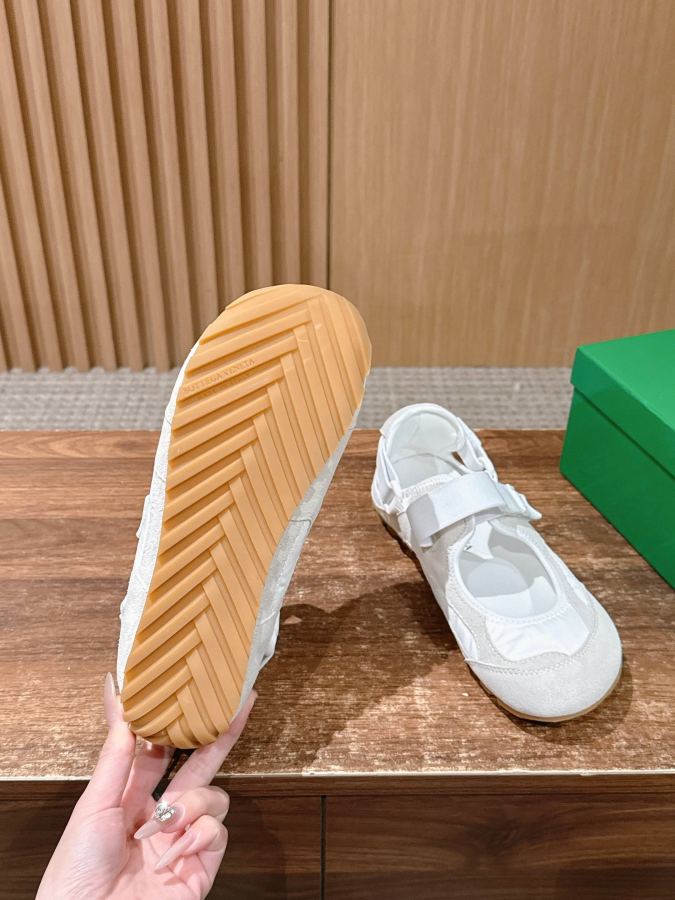BV women's shoes Bottega Veneta 26ss New — Premium Replica — photo 9
