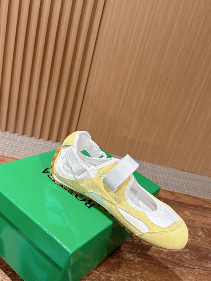 BV women's shoes Bottega Veneta 26ss — 1:1 Replica — photo 3