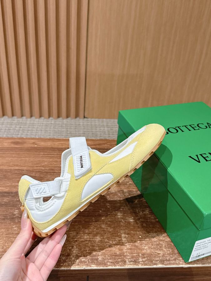 BV women's shoes Bottega Veneta 26ss — 1:1 Replica — photo 5