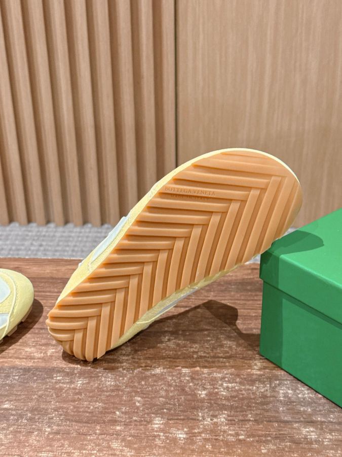 BV women's shoes Bottega Veneta 26ss — 1:1 Replica — photo 9