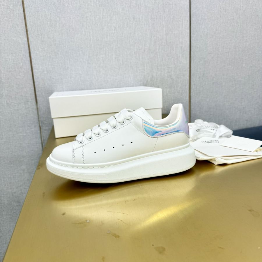 Alexander Mc Queen schoenen in koppelstijl — photo 2