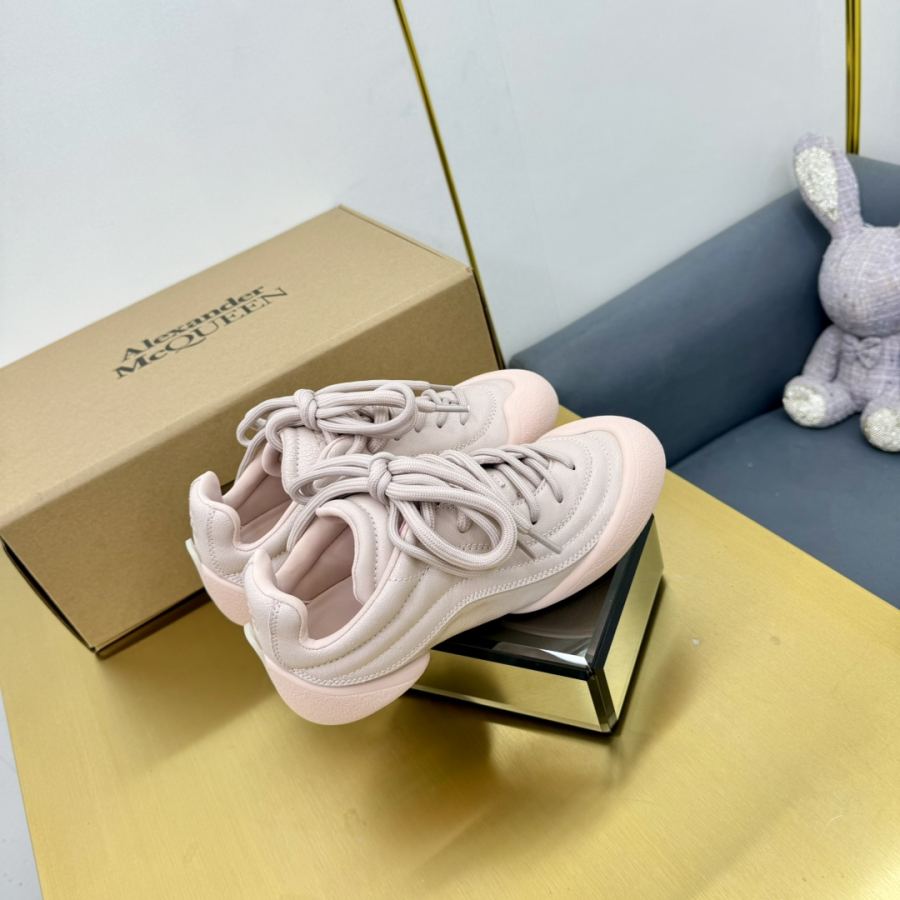 Alexander Mc Queen Women's Shoes latest popular couple models for women and men — 1:1 Replica — photo 6