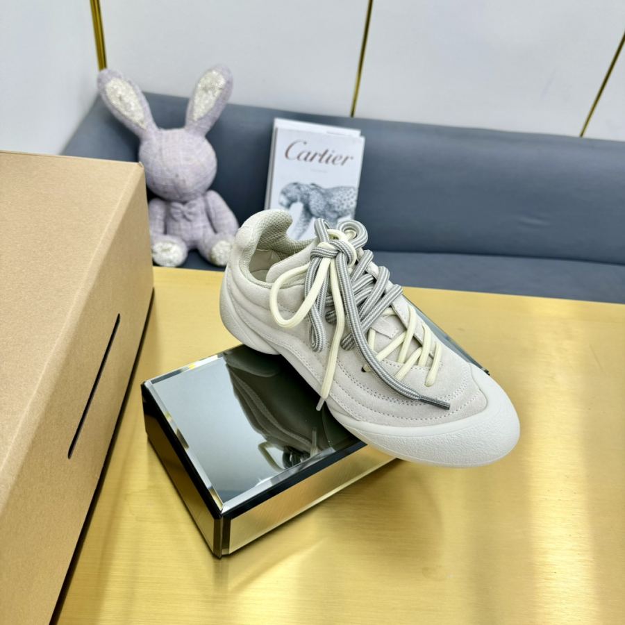 Alexander Mc Queen Women's Shoes latest popular couple models for women and men — Premium Replica — photo 3