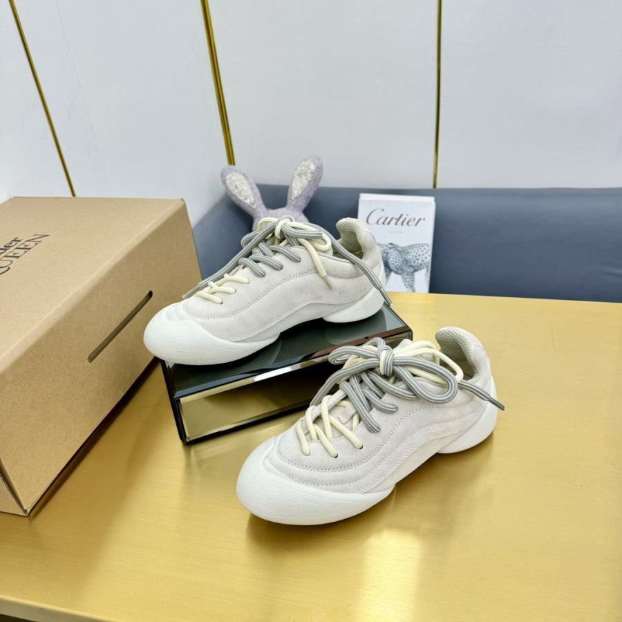 Alexander Mc Queen Women's Shoes latest popular couple models for women and men — Premium Replica — photo 7