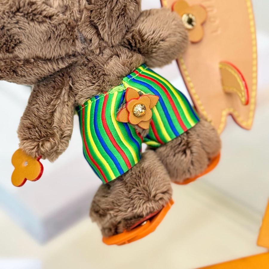 Louis Vuitton Jewelry New product Little Bear Doll 8 models in stock M03795 — 1:1 Replica For Sale — photo 9