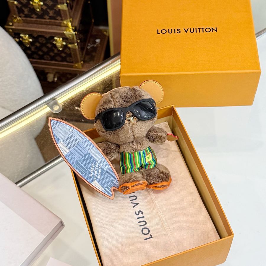 Louis Vuitton Jewelry New product Little Bear Doll 8 models in stock M03795 — 1:1 Replica For Sale — photo 2