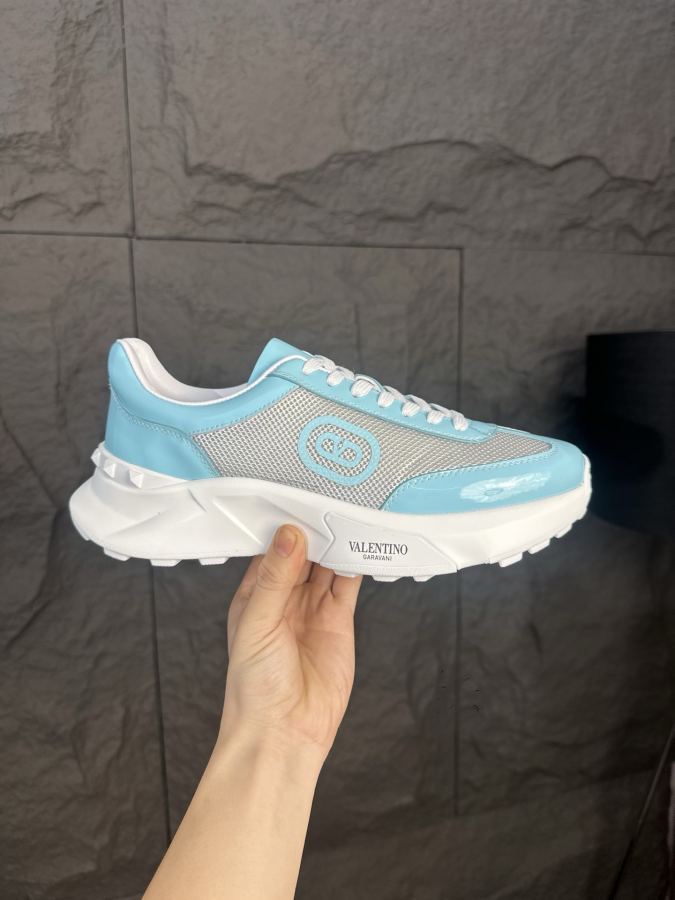 VALENTINO shoe VLTN 𝑶𝒏𝒆𝑺𝒕𝒖𝒅 2024 New. ZP. / 𝐓𝐏𝐔 39-44.45 — 1:1 Replica — photo 5