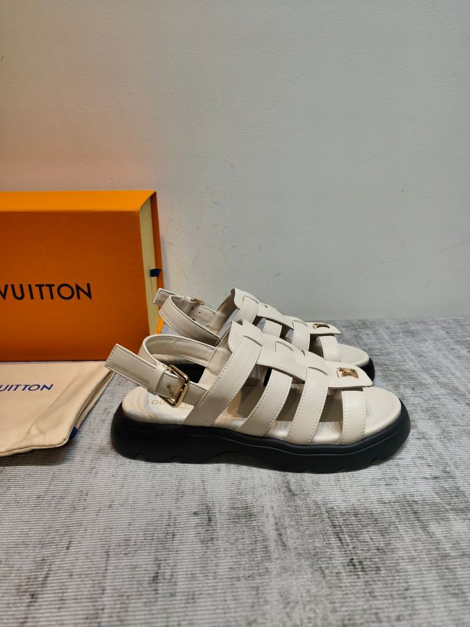 LV women's shoes LV woven Roman sandals, the thick sole design quietly elongates the proportions, — Premium Replica — photo 3