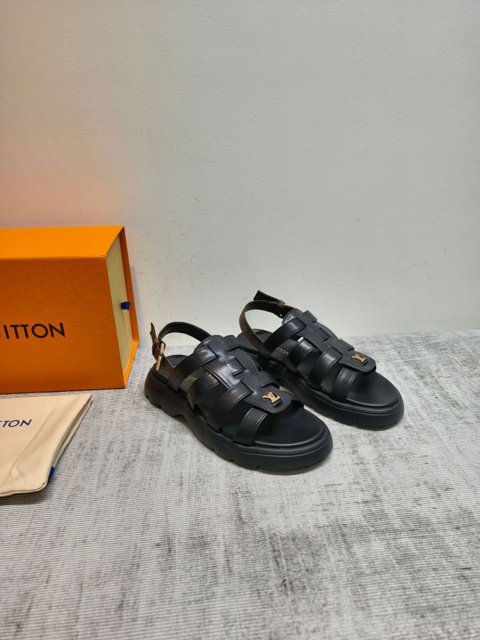 LV women's shoes LV woven Roman sandals, the thick sole design quietly elongates the proportions, — Premium Replica — photo 3