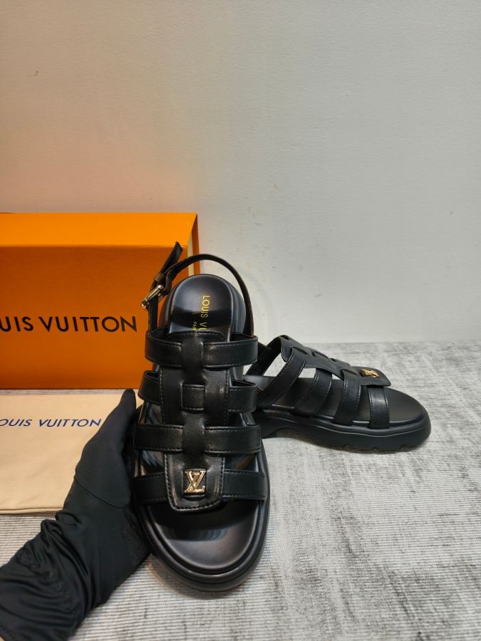 LV women's shoes LV woven Roman sandals, the thick sole design quietly elongates the proportions, — Premium Replica — photo 6