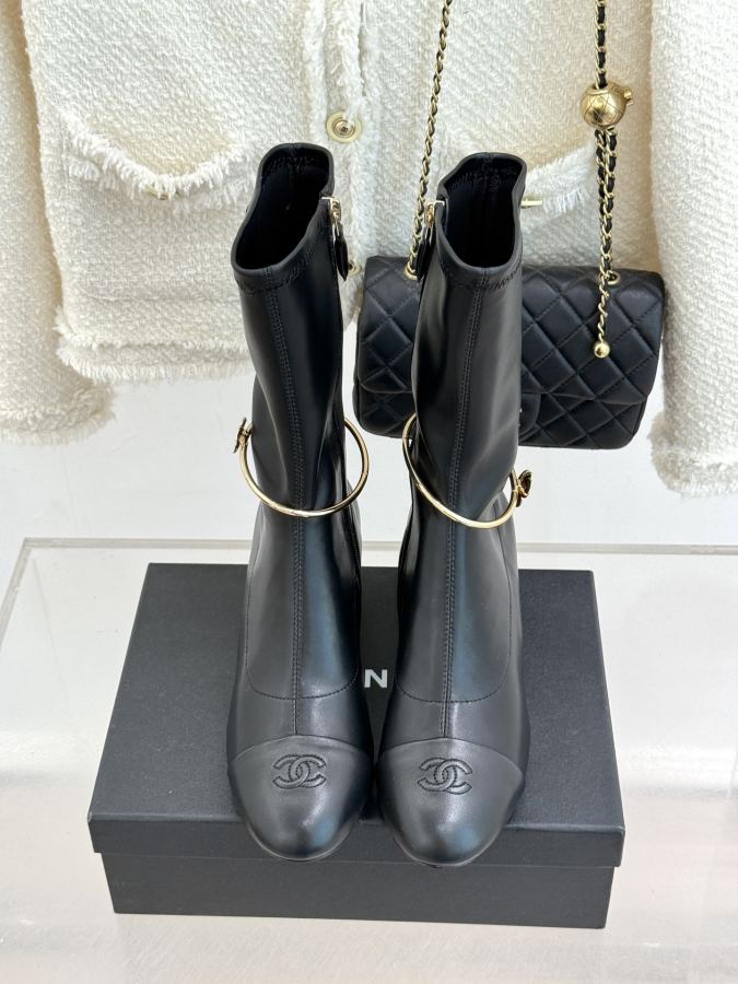 CHANEL women's shoes Factory price short boots — Premium Replica — photo 4
