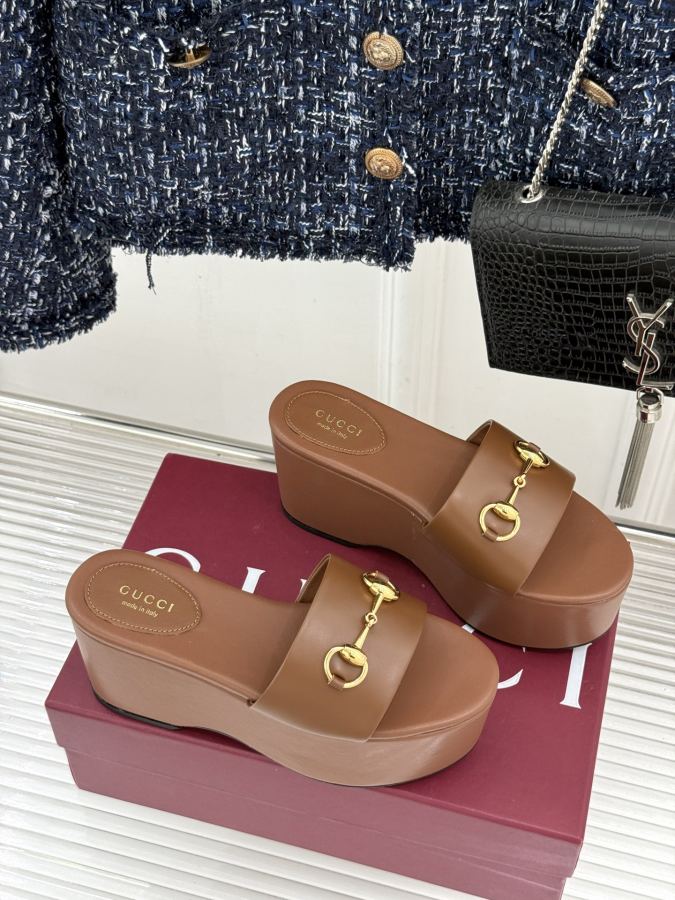 Gucci women's shoes Gucci/ 26 WF — AAA Quality Replica — photo 3