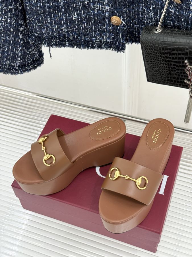 Gucci women's shoes Gucci/ 26 WF — AAA Quality Replica — photo 2