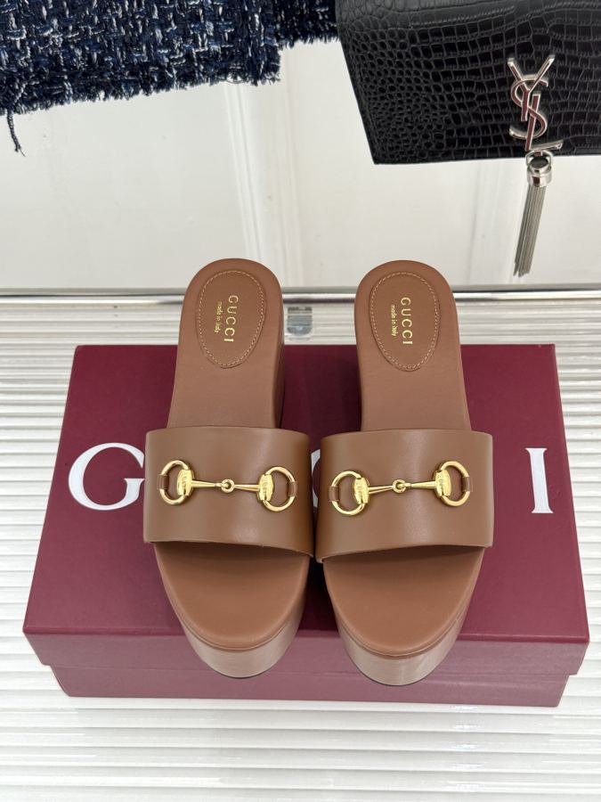 Gucci women's shoes Gucci/ 26 WF — AAA Quality Replica — photo 4