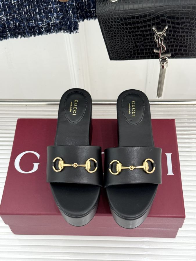 Gucci women's shoes Gucci/ 26 WF — 1:1 Replica — photo 4