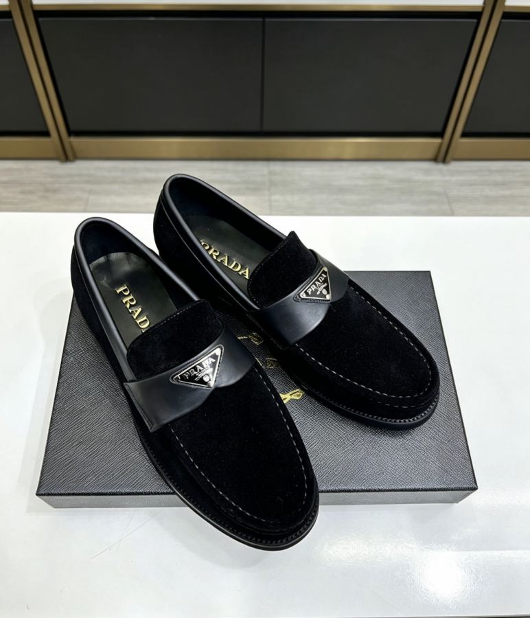 Prada women's shoes PRADA Code number: 38-44 (45/46 customized — AAA Quality Replica — photo 3