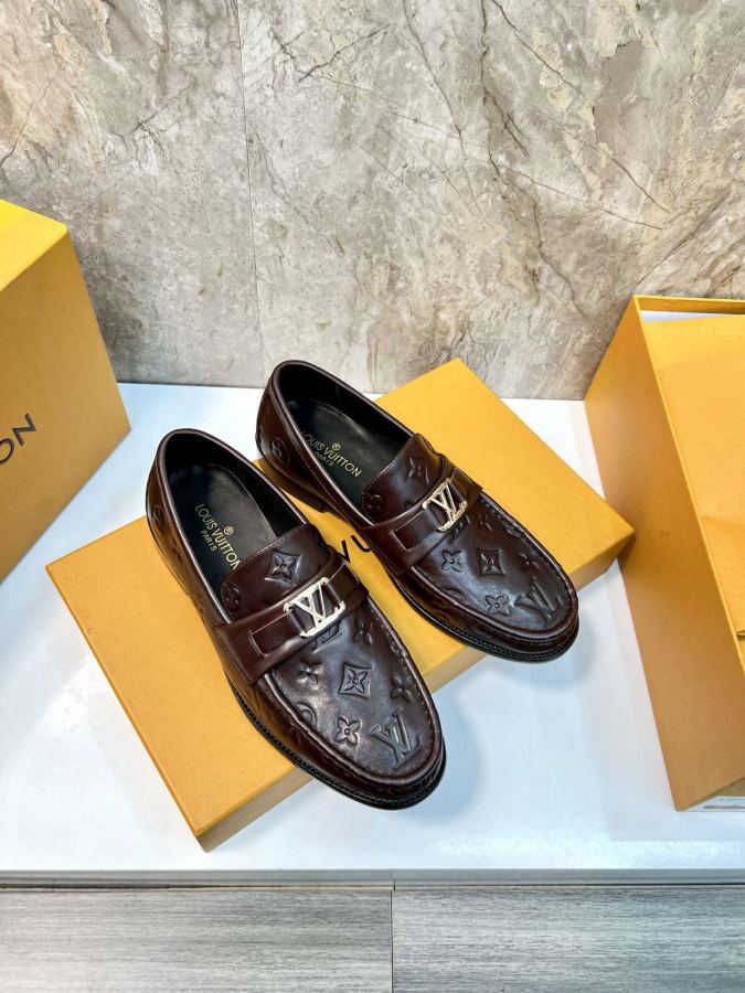 LV women's shoes Louis Vuitton LV 38-44 45.46 ¥ — 1:1 Replica — photo 4