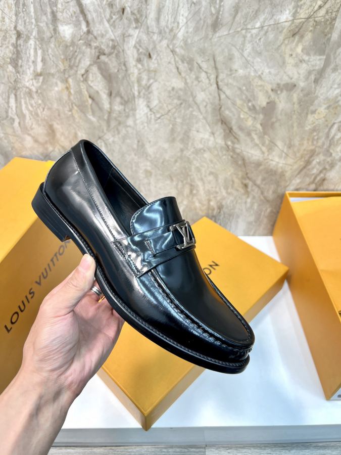 LV women's shoes Louis Vuitton LV Men's 38-44 45 46 ¥ — 1:1 Replica For Sale — photo 6