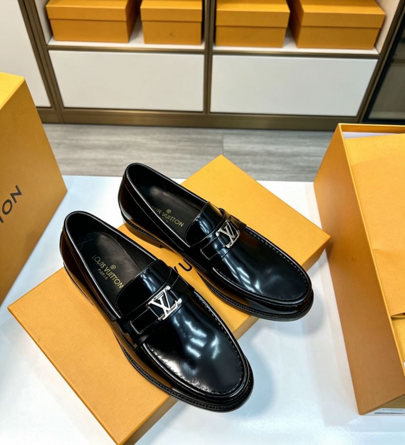 LV women's shoes Louis Vuitton LV Men's 38-44 45 46 ¥ — 1:1 Replica For Sale — photo 3