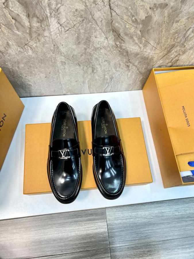 LV women's shoes Louis Vuitton LV Men's 38-44 45 46 ¥ — 1:1 Replica For Sale — photo 4