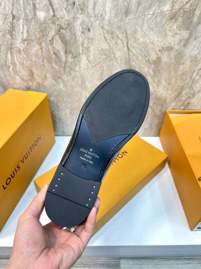 LV women's shoes Louis Vuitton LV 38-44 45.46 ¥ — 1:1 Replica For Sale — photo 8