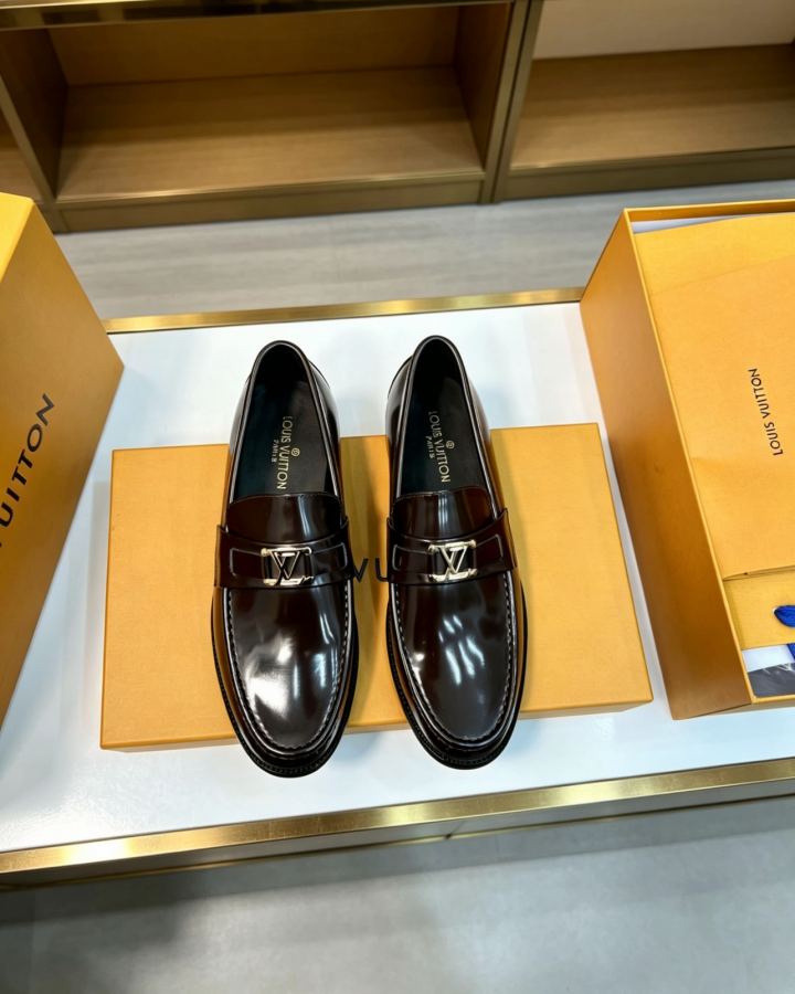 LV women's shoes Louis Vuitton LV 38-44 45.46 ¥ — 1:1 Replica For Sale