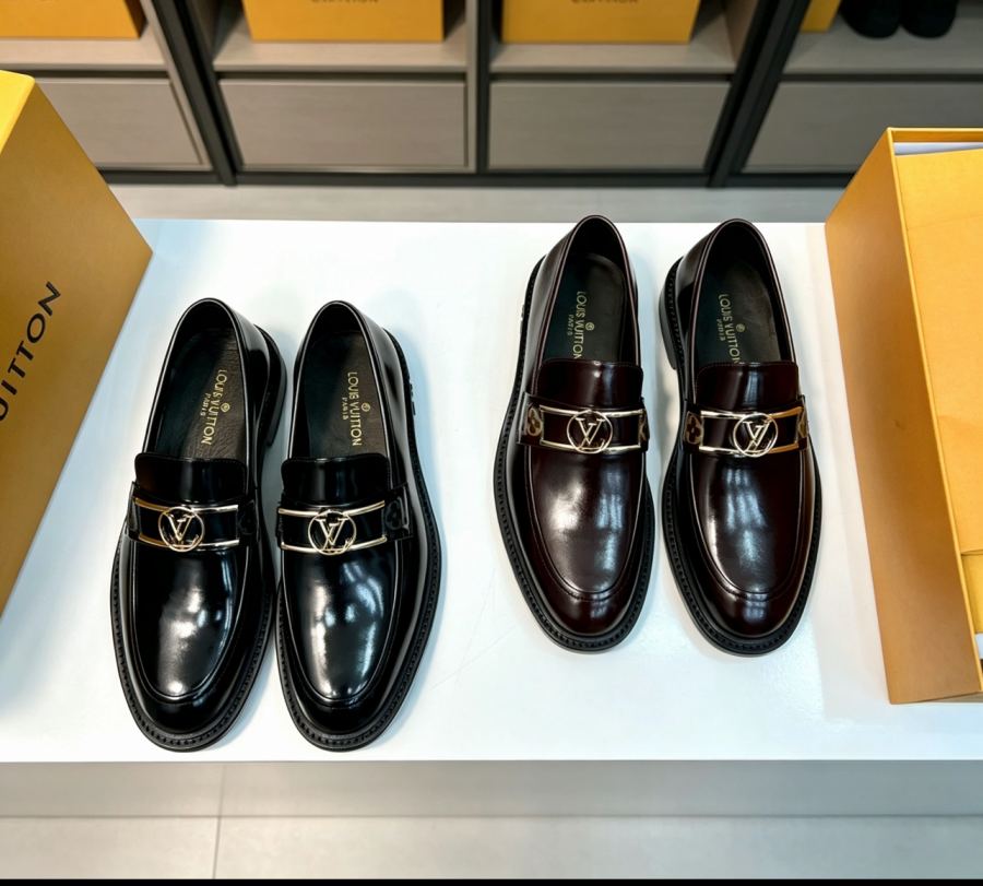 LV women's shoes Louis Vuitton LV 38-44 45.46 ¥ — 1:1 Replica For Sale — photo 9